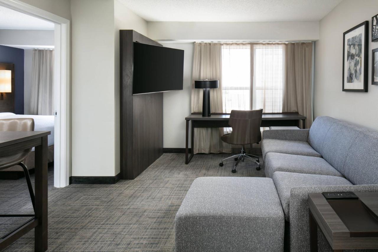 Residence Inn By Marriott Tulsa South Экстерьер фото