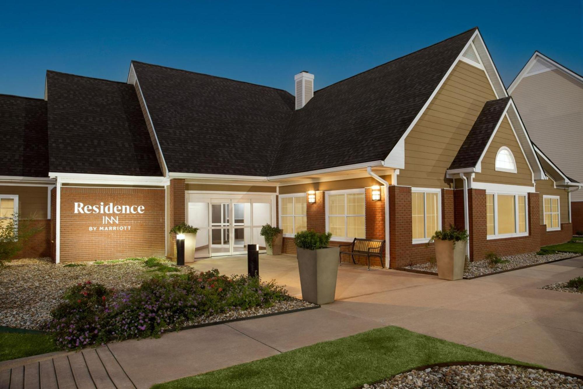 Residence Inn By Marriott Tulsa South Экстерьер фото